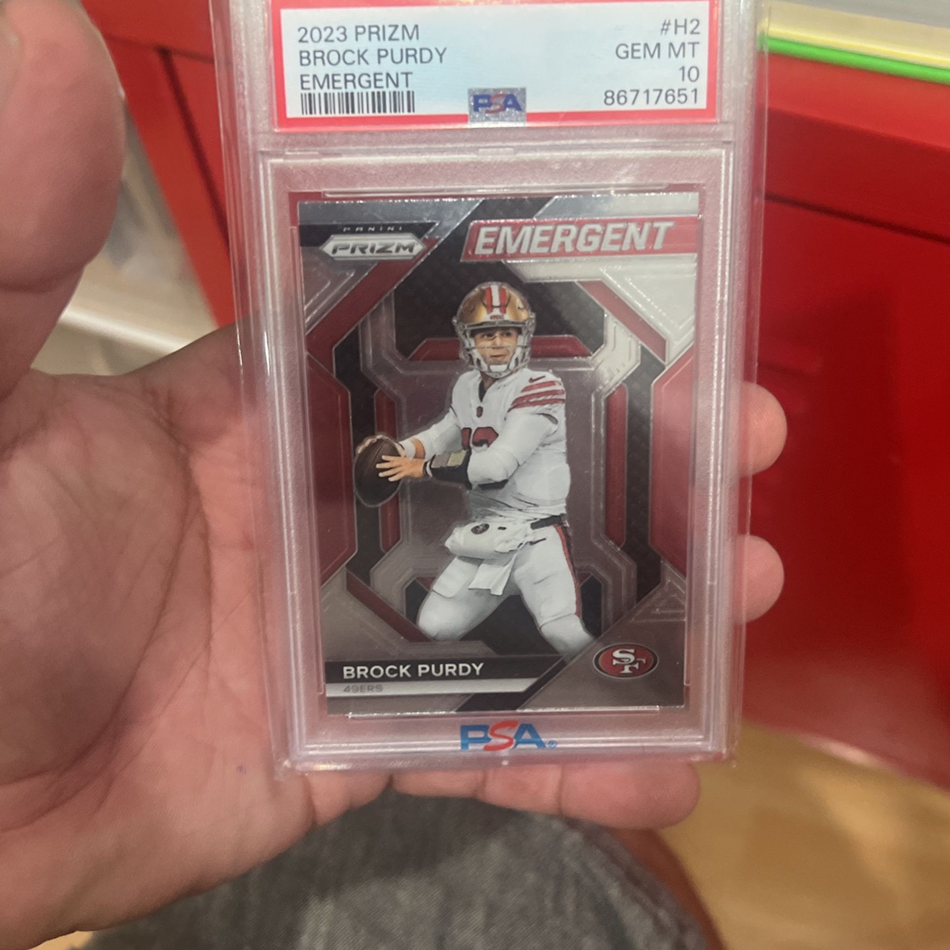 2023 Prizm Brock Purdy Emergent PSA 10