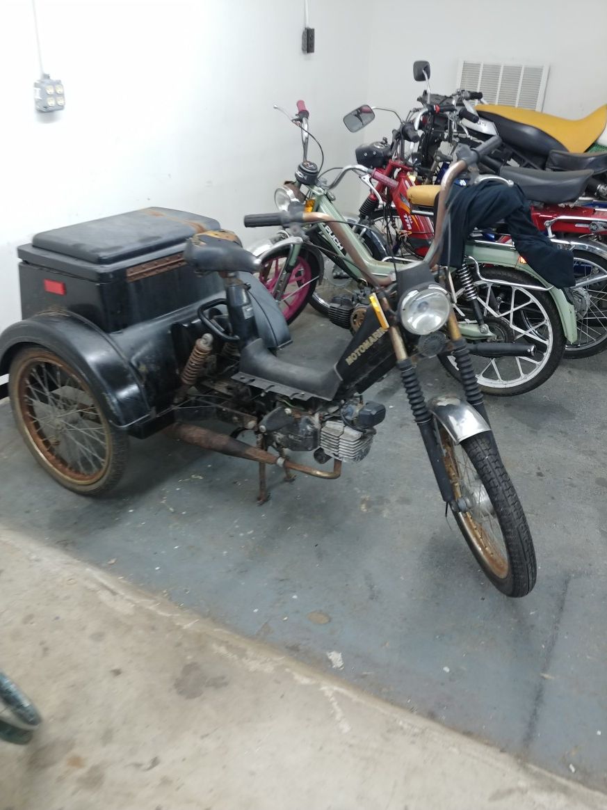 Motomarina tricycle trike 3 wheeler moped