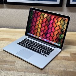 2015 15” MacBook Pro - 2.5 GHz i7 - 16GB - 128GB - New Battery