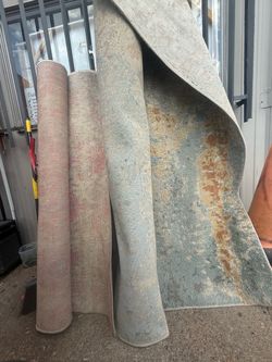 Carpets 7x10 $35