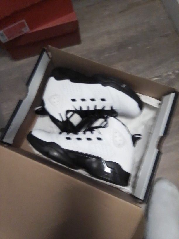 Jordans Brand New 