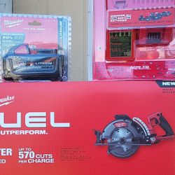 Serrucho Milwaukee Cargador Pila 8 $380.dewalt Cargador Rapido Pila 9 .serrucho Skil 4 Pilas De 5.0 Cargador Doble 320