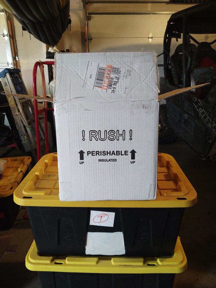 14"-14" Insulated Box