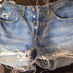 Levi Shorts