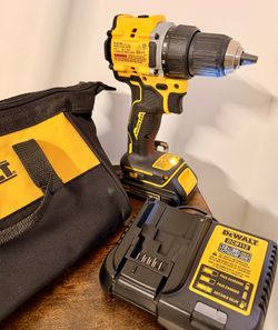 DRILL - DEWALT 20v Brushless Atomic Compact Series