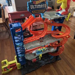 Hot wheels Ultimate Garage