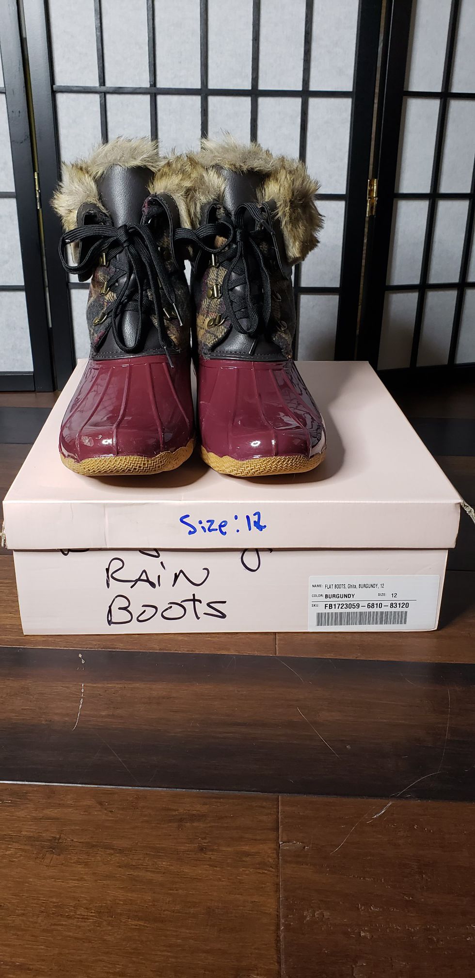 Just Fab burgundy rain boots