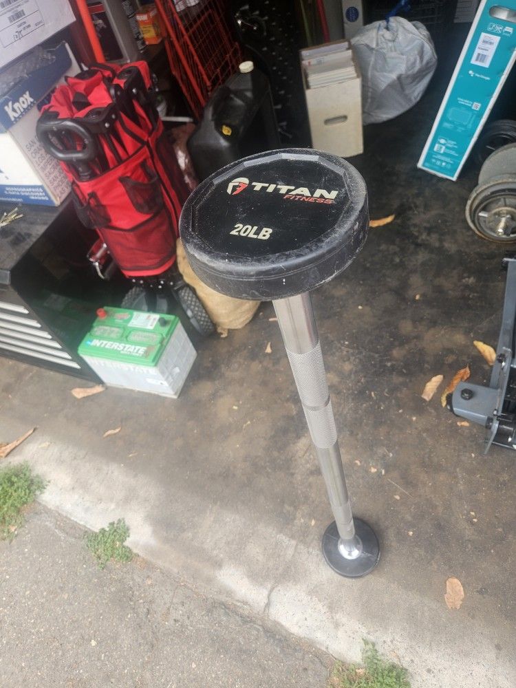 Titan 20lbs Curl Bar