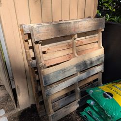 Free Pallets 