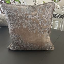Toss Pillow