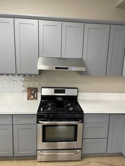 LABOR DAY SALE ON ALL GRAY OR WHITE SHAKER CABINETS