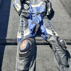 AlpineStars racing leathers