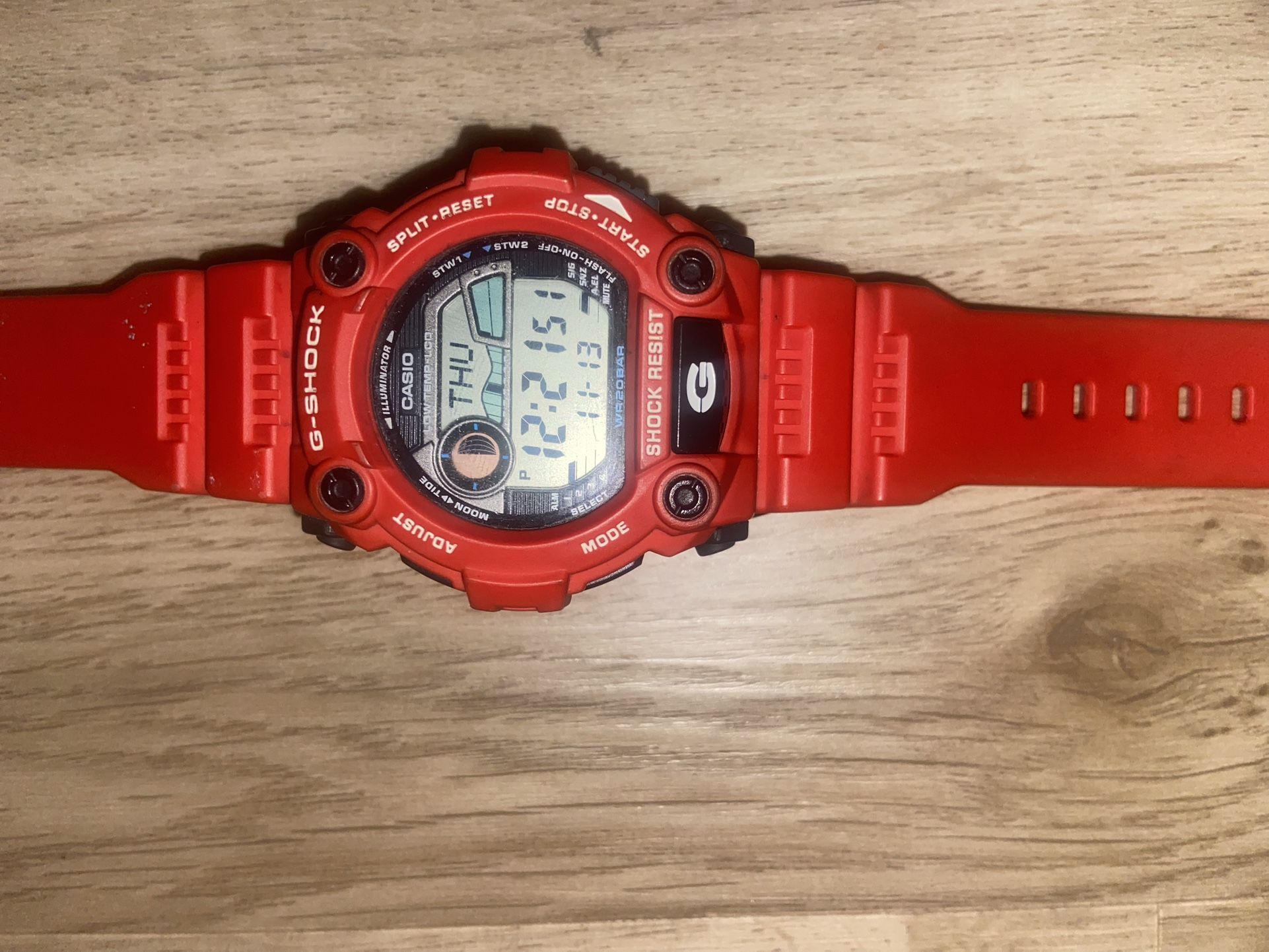 Red Gshock