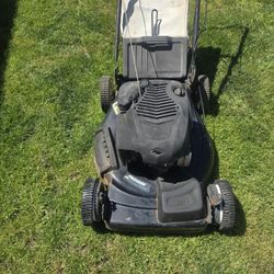 CRAFTSMAN 7.25 HP SELF PROPELLED LAWN MOWER