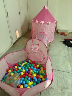 Princess tent with Ball Pit