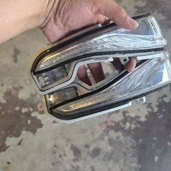 Infiniti Q50 Mirror Sequentials OEM
