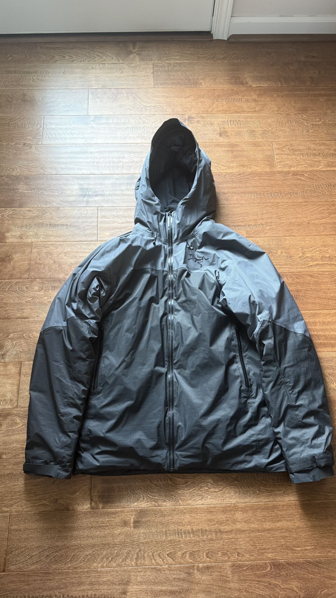 Arc’teryx Rush Insulated Mens Jacket - Charcoal