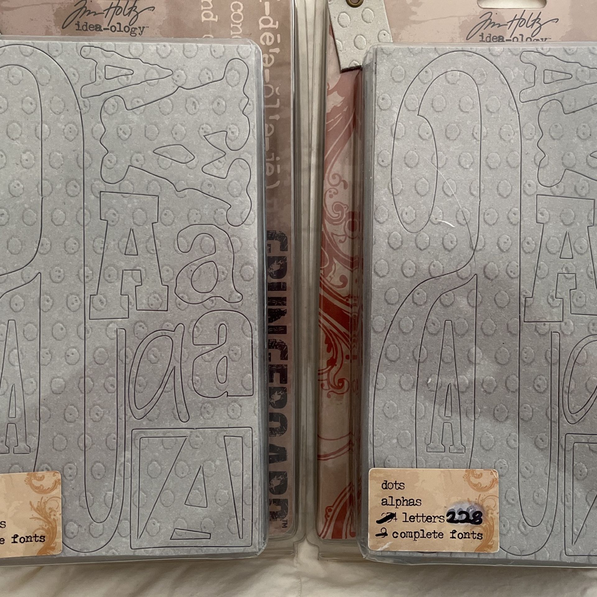 Tim Holtz Grungeboard Letters