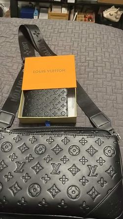Authentic Louis Vuitton Real Leather Bag and Wallet Brand New , Also Brand New Gucci Batman Belt , And American Bald Eagle Gold With Real Moisinite Be