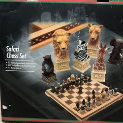 Safari Chess Set 