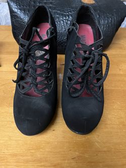 Black Heels Size 8