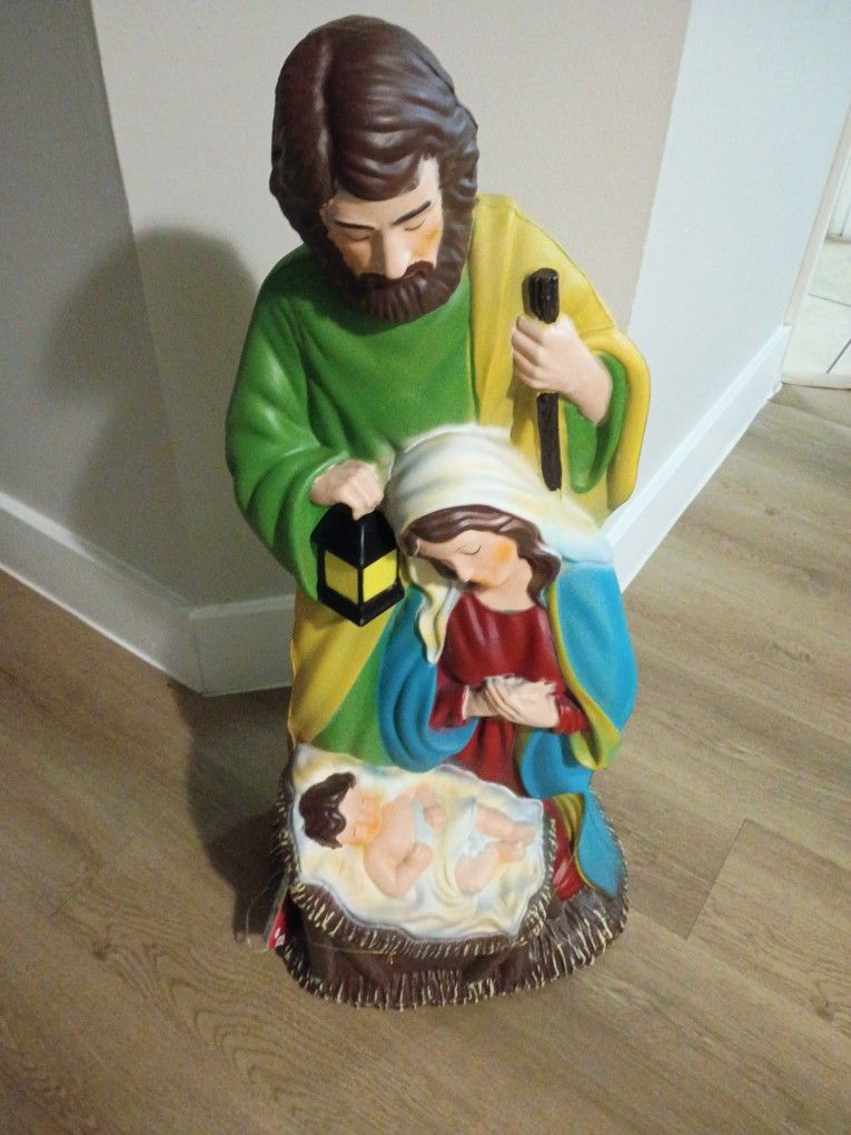 Nativity Set Outdoor - New/Unused 