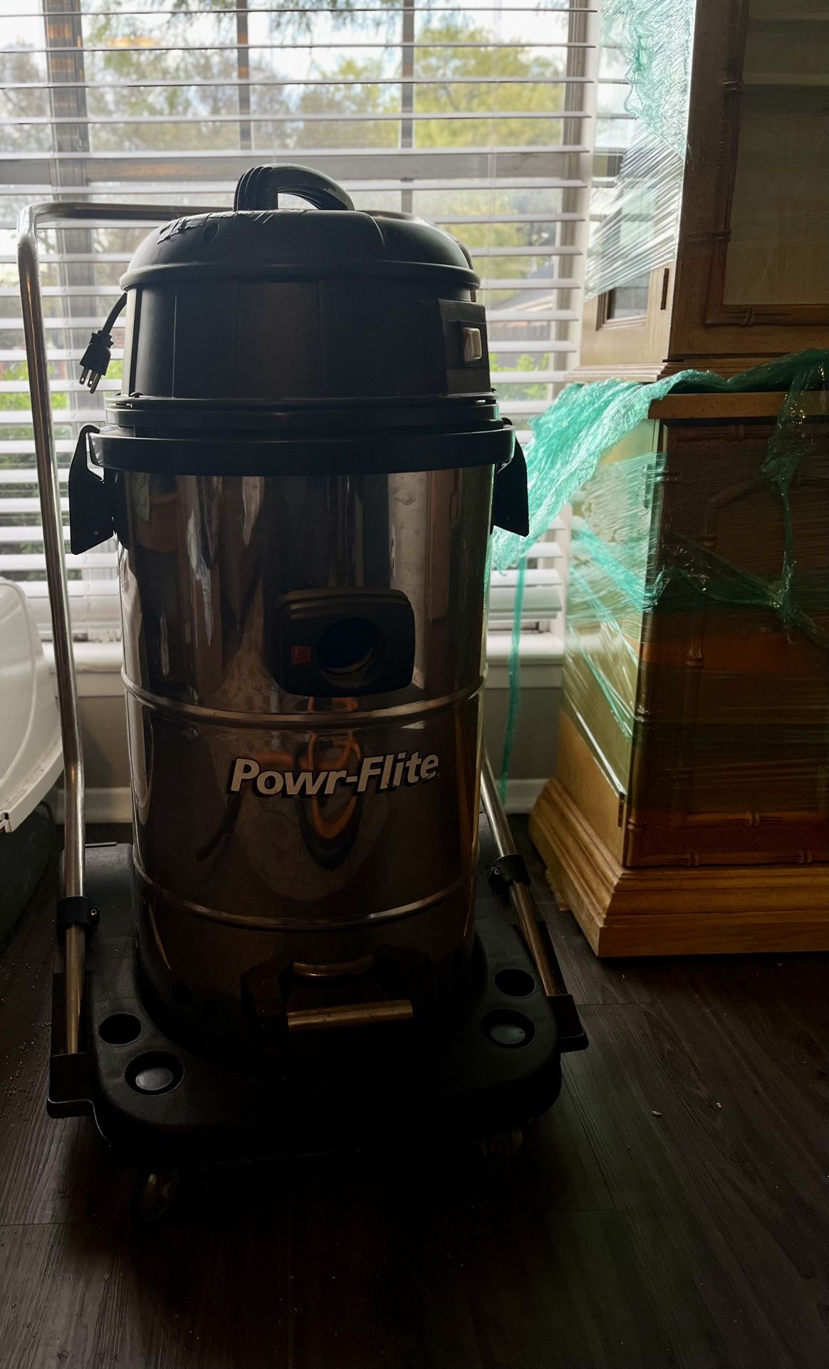 PowerFlite 20 Gallon Stainless Steal Shop Vacuum Cleaner for Sale in