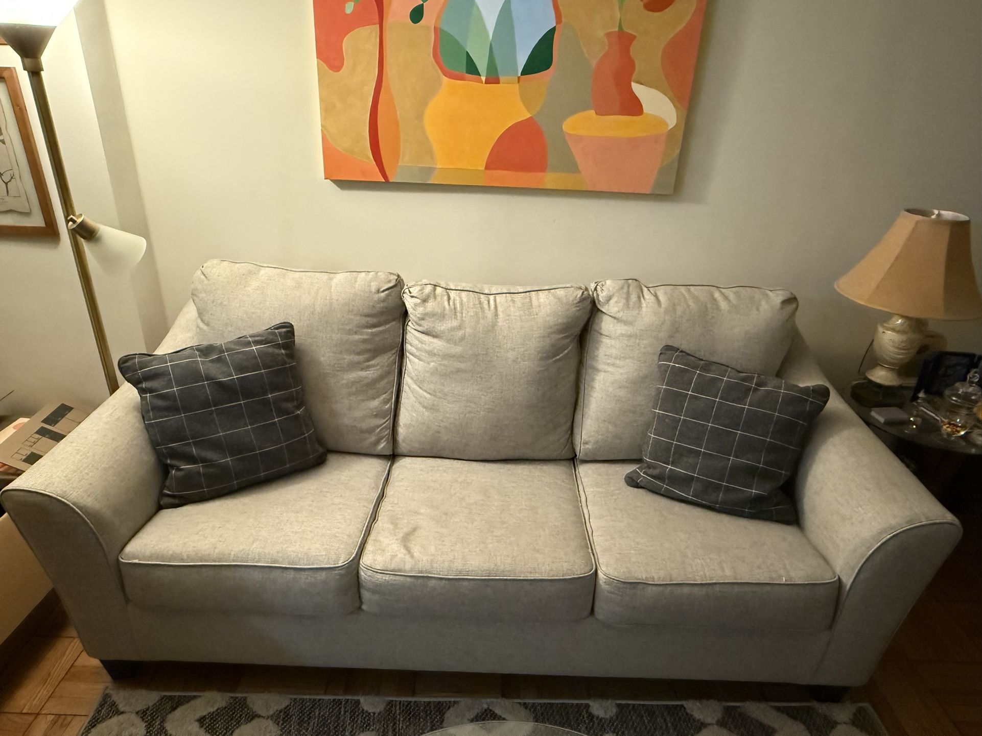 Living Spaces Kinsley 92” Sofa