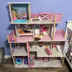 Doll House