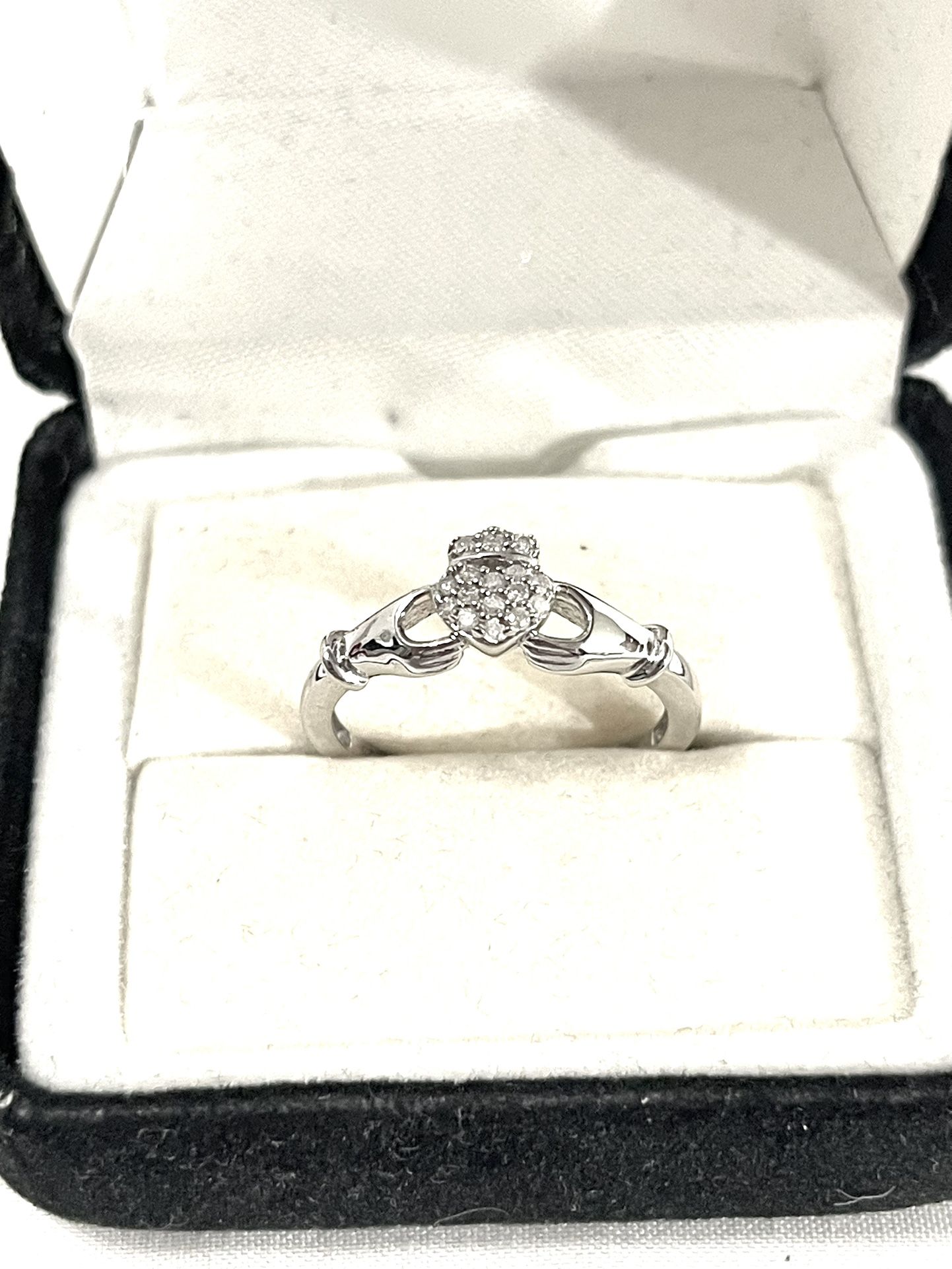 Brand New 16 Authentic Diamonds Set In A Sterling Silver Wedding Ring. Size 7.
