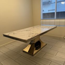 Luxurious Marble Rectangle Dining Table For 8 People with Gold Mirrored Finish Stainless Base