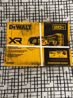 DeWalt XR 20V Oscillating Multi-Tool Kit DCS356D1