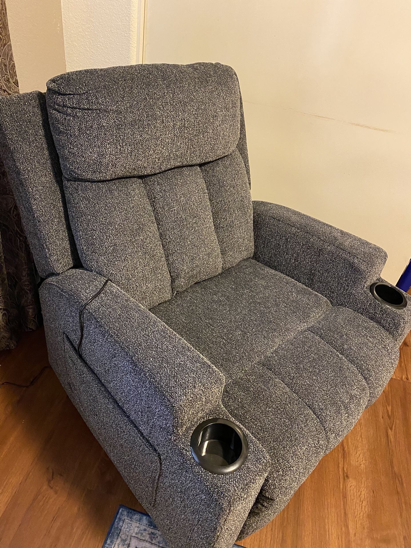 Recliner Very New