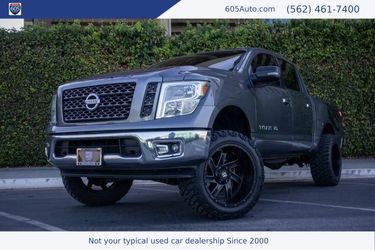 2019 Nissan Titan Crew Cab