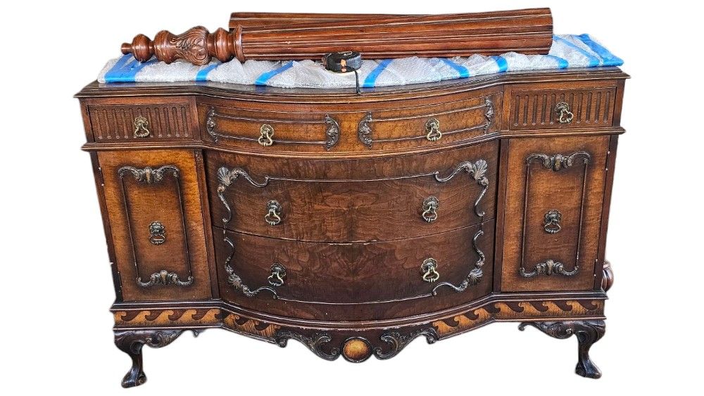 Antique Dresser w/ Mirror