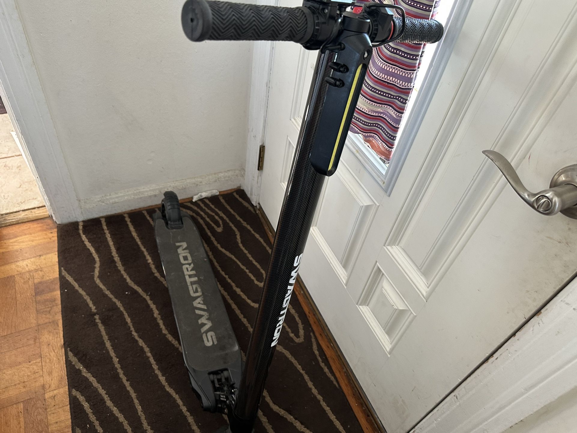 Swagtron Swagger Electric Scooter 