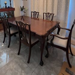 Antique Drexel Formal Dining Table and 6 Chairs