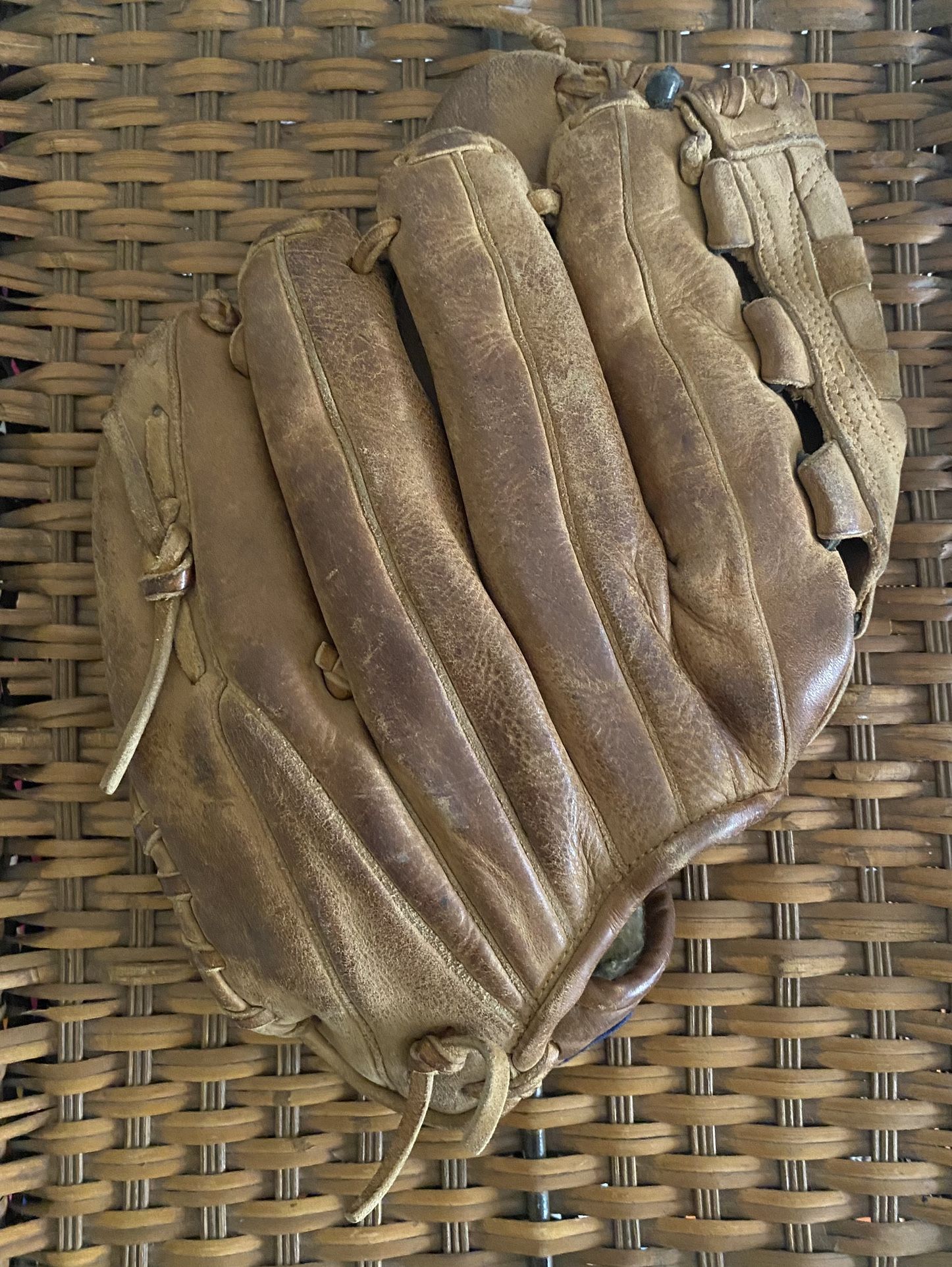 Roy Hobbs Vintage Baseball Glove 