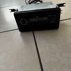 JVC Stereo KD-T72BT
