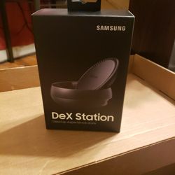 DeX Station