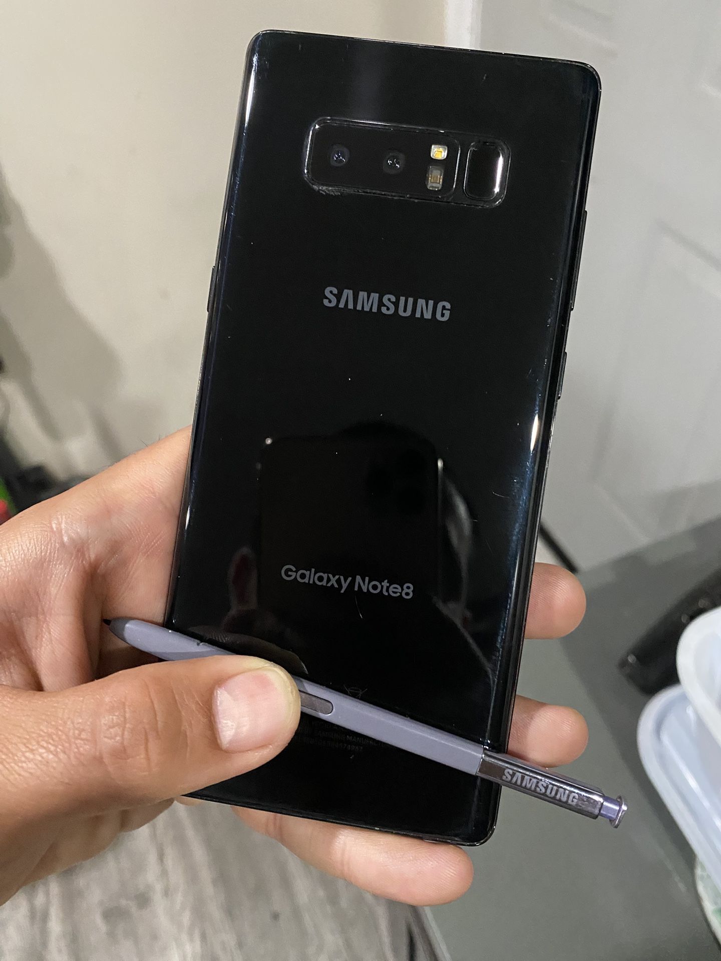 Samsung Galaxy Note 8 64 GB liberado para cualquier compañía y país como nuuevo