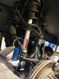 7/9 Mcgaughys lift kits...... easy payment options available