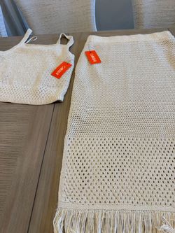 New Skirt top set  size s