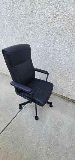 Office  chair