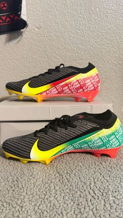 cleats 10.5