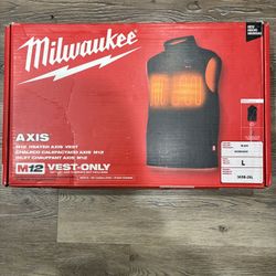 Milwaukee Men’s Heated Vest