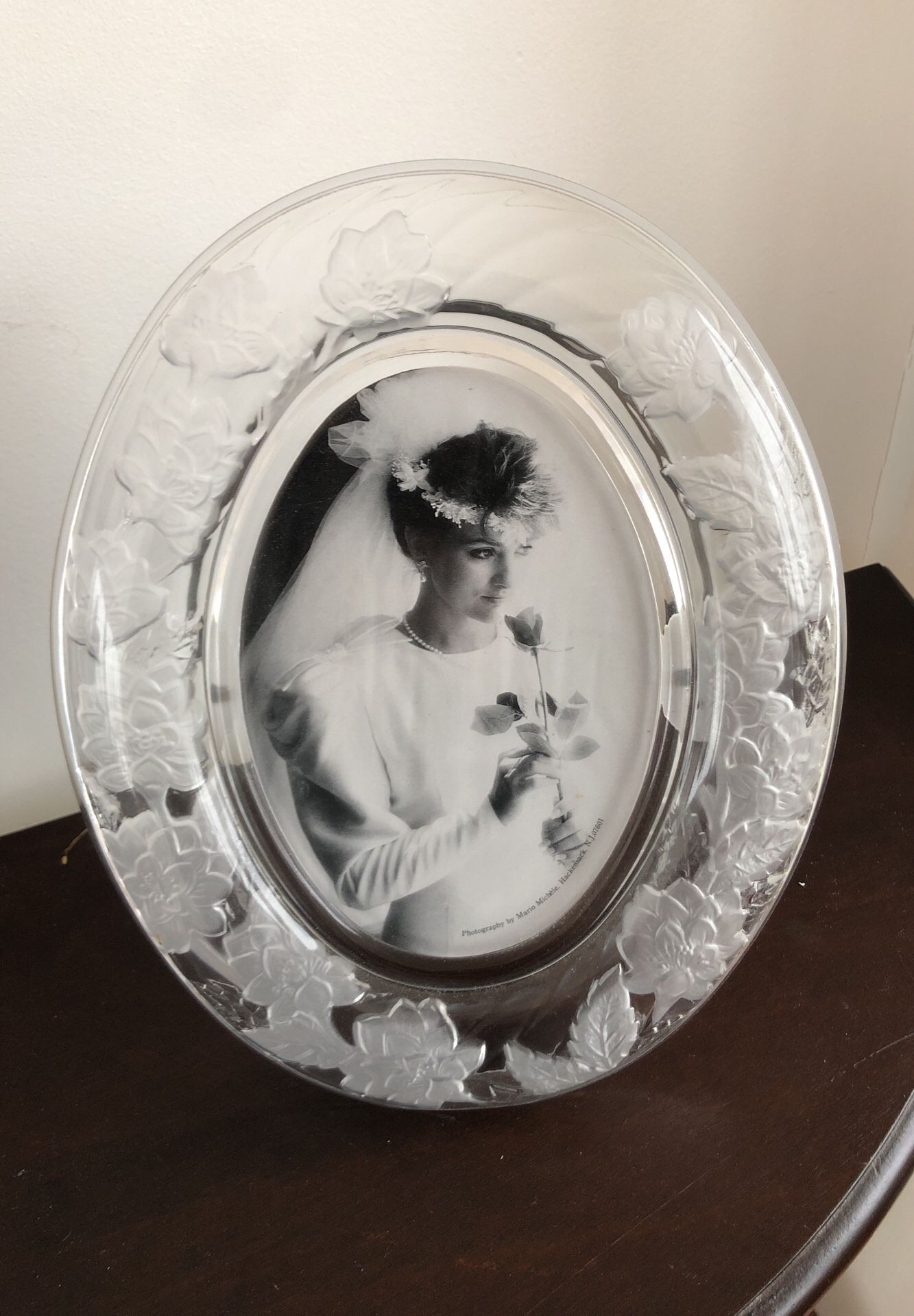 Glass picture frame