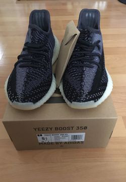 Yeezy Boost 350 V2 Carbon Size 5.5
