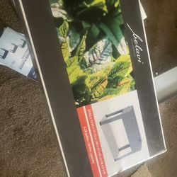 Mini Raised Planter