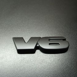 Toyota Tacoma V6 Emblem Black
